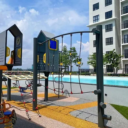 Queenex Denai Shah Alam Homestay Exterior photo